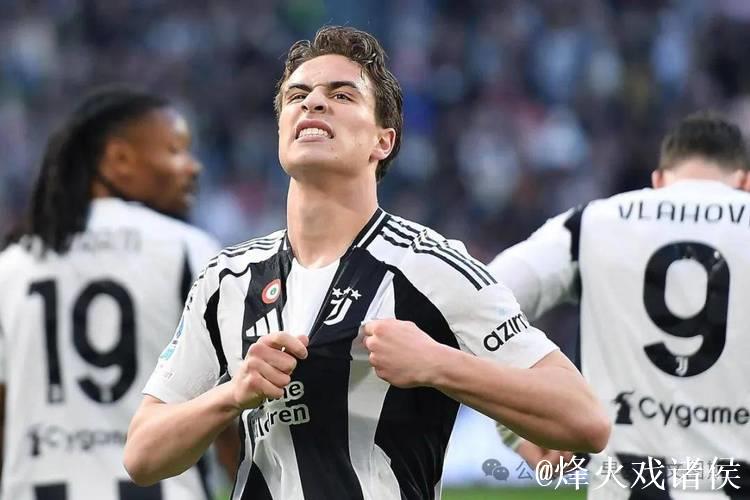 近两个赛季五大联赛中,伊尔迪兹是参与20+球第二年轻的球员 近两个赛季五大联赛中,伊尔迪兹是参与20+球第二年轻的球员